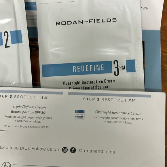 Rodan + Fields 10 trial / sample Skincare Collection set - Picture 10 of 11